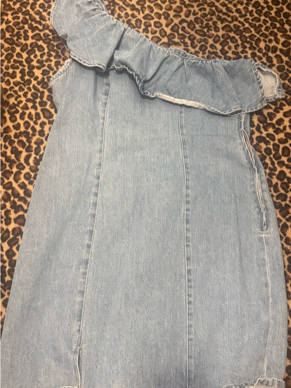 GB Light Blue One-Shoulder Denim Dress